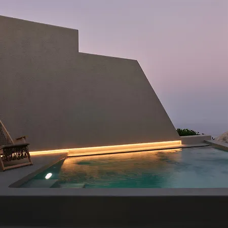 Aeon - Adults Only 4* Pýrgos