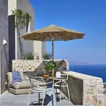 Aeon - Adults Only Bed & Breakfast Pýrgos