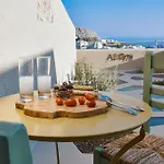 Alojamento de Acomodação e Pequeno-almoço Aeon - Adults Only 4*