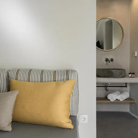 Aeon - Adults Only Bed & Breakfast