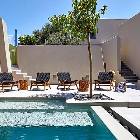 Aeon - Adults Only By Mr And Mrs White 4*