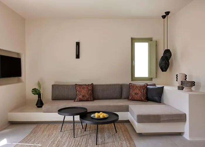 Aeon - Adults Only Bed & Breakfast Pýrgos