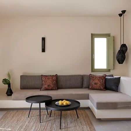 Aeon - Adults Only Frühstückspension Pýrgos