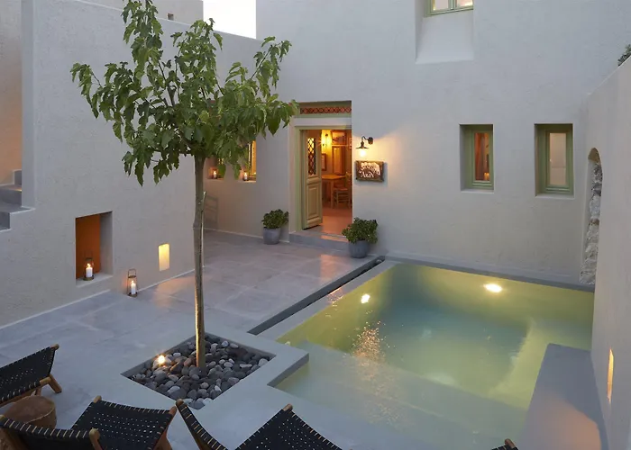 Aeon - Adults Only Bed & Breakfast Pýrgos